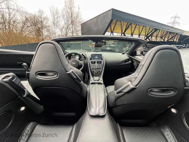 Aston Martin DBS Superleggera Volante 5.2 V12 Bi-Turbo
