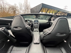 Vehicle image ASTON MARTIN DBS Superleggera Volante 5.2 V12 Bi-Turbo