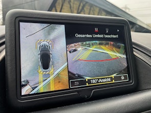 Vehicle image ASTON MARTIN DBS Superleggera Volante 5.2 V12 Bi-Turbo