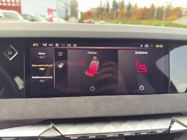 DS Automobiles 4 1.6 E-Tense Ligne Noire
