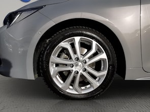 Vehicle image TOYOTA Corolla Touring Sports 2.0 HSD GR-S