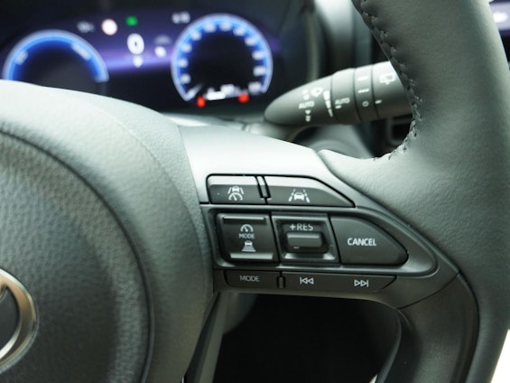 Vehicle image 11 Vehicle image 11