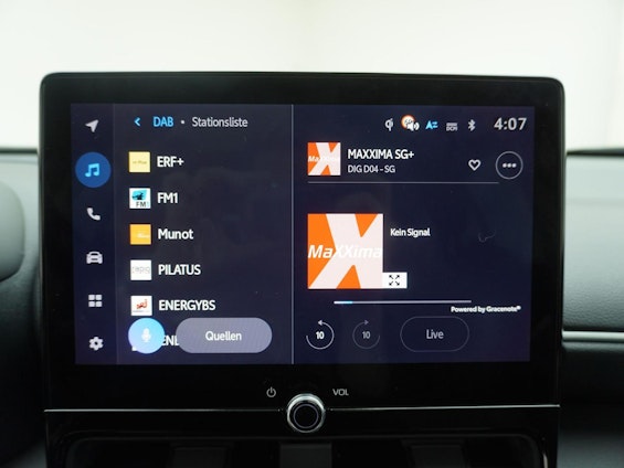 Vehicle image 19 Vehicle image 19