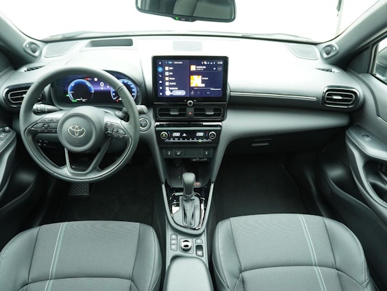 Vehicle image 9 Vehicle image 9