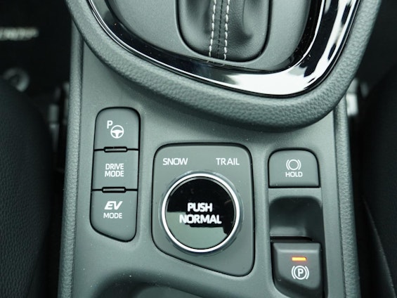 Vehicle image 14 Vehicle image 14