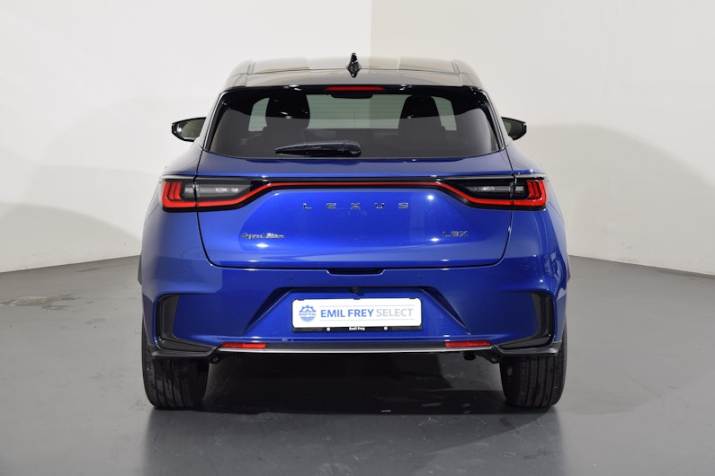 Vehicle image LEXUS LBX