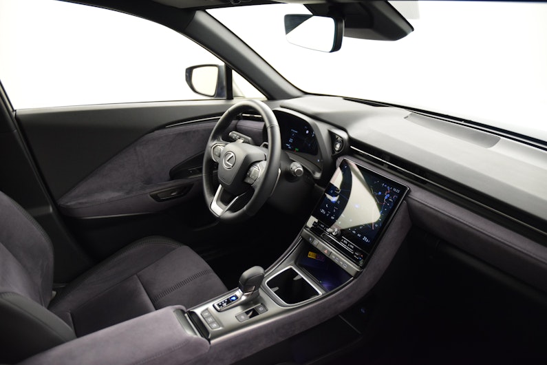 Vehicle image LEXUS LBX