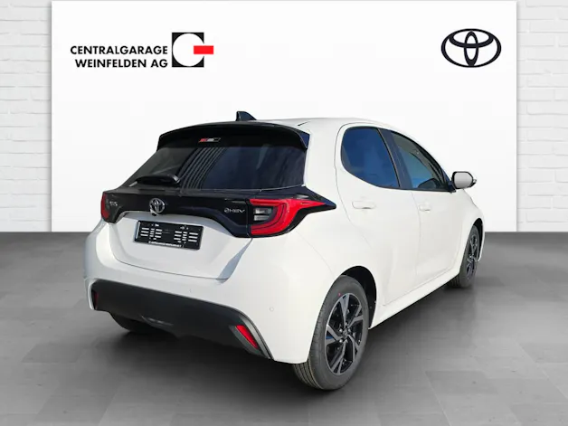 Toyota Yaris 1.5 VVT-i HSD Trend