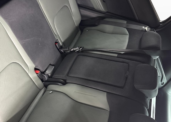 Vehicle image 10 Vehicle image 10