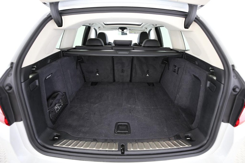 Vehicle image BMW iX3