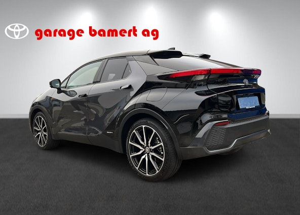 Vehicle image 3 Vehicle image 3