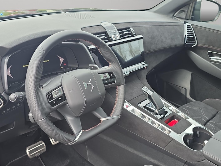 Vehicle image DS AUTOMOBILES DS7