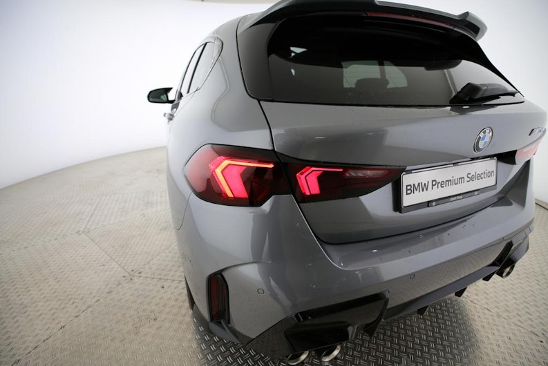 Vehicle image BMW 1 SERIES