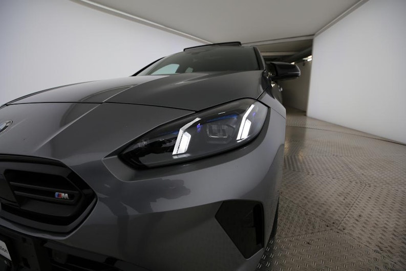 Vehicle image BMW 1 SERIES