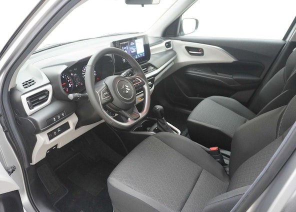 Vehicle image 8 Vehicle image 8