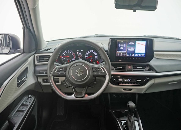 Vehicle image 10 Vehicle image 10