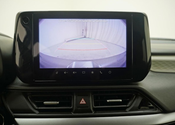 Vehicle image 15 Vehicle image 15