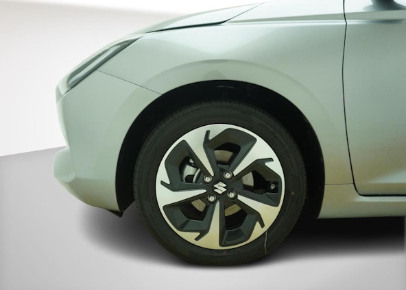 Vehicle image 6 Vehicle image 6