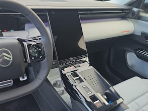 Vehicle image CITROEN e-C5 Aircross Max