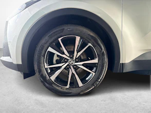 https://vehicle.imgix.net/4071571/0fc25e9d-e92b-4a9a-ade3-c47960b240b1.jpg
