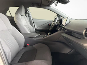 Fahrzeugbild TOYOTA C-HR 2.0 PHEV Swiss Edition