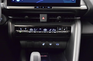 Vehicle image TOYOTA C-HR 2.0 PHEV Swiss Edition