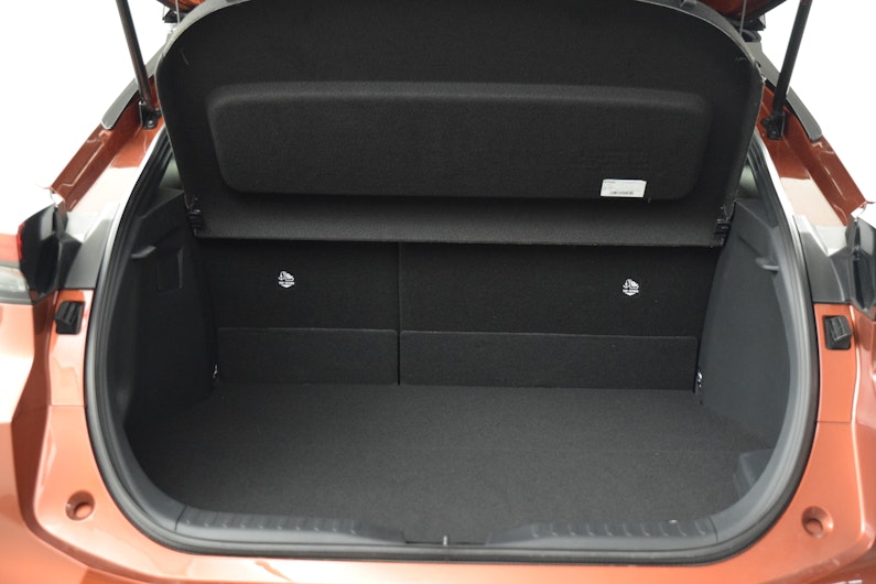 Vehicle image TOYOTA C-HR