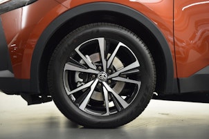 Vehicle image TOYOTA C-HR 2.0 PHEV Swiss Edition