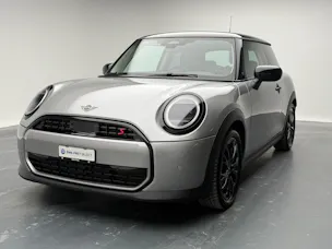 Mini F66 2.0i Cooper S