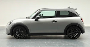 image du véhicule MINI F66 2.0i Cooper S