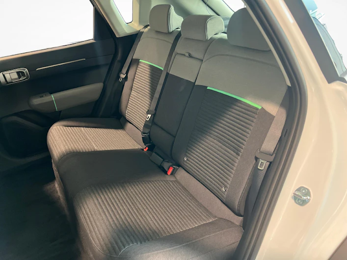 image du véhicule KIA EV4