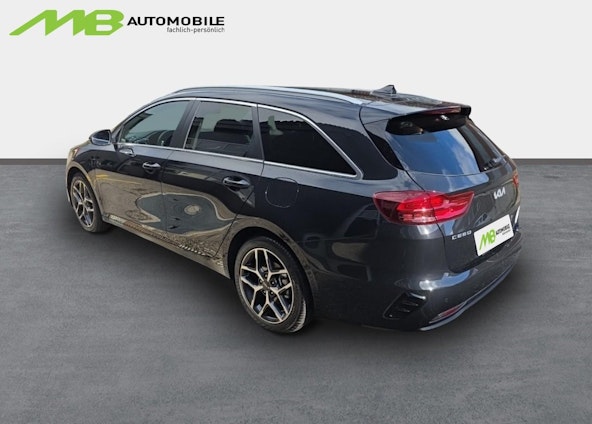 Vehicle image 5 Vehicle image 5