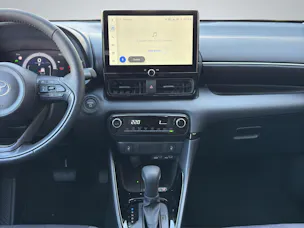 Toyota Yaris 1.5 VVT-i HSD Trend