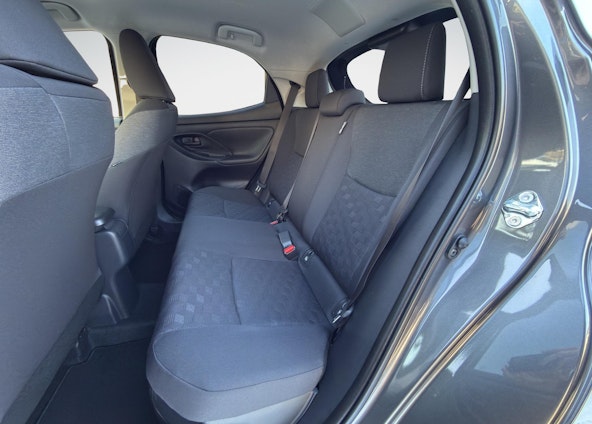 Vehicle image 14 Vehicle image 14