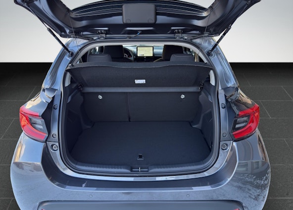 Vehicle image 17 Vehicle image 17