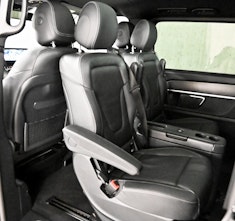 Vehicle image MERCEDES-BENZ V 300 d lang 4matic Van