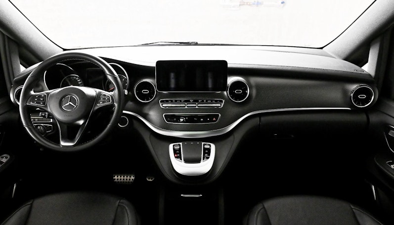 Vehicle image MERCEDES-BENZ V-CLASS