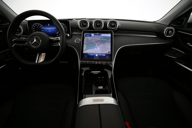 Vehicle image MERCEDES-BENZ C 300