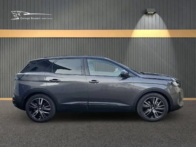 Peugeot 3008 Hybrid4 GT 300PS