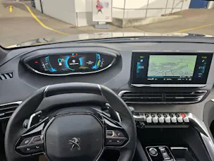 Peugeot 3008 Hybrid4 GT 300PS