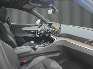 Peugeot 3008 Hybrid4 GT 300PS