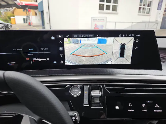 Peugeot 3008 1.6 Plug-in Hybrid GT 195PS