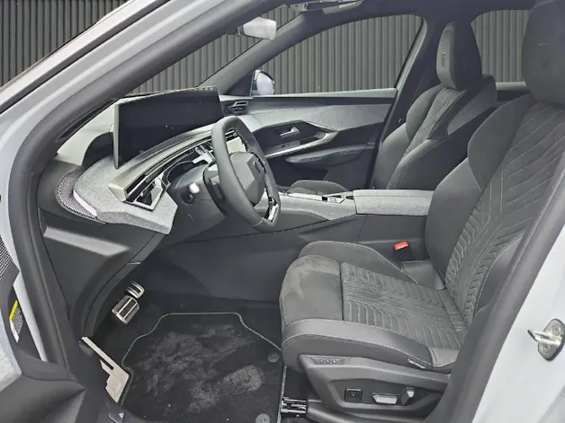 Peugeot 3008 1.6 Plug-in Hybrid GT 195PS