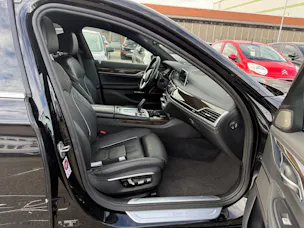 BMW 730d xDrive SAG