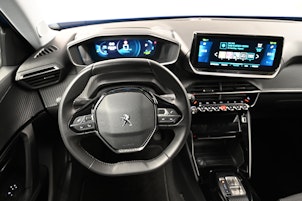 Vehicle image PEUGEOT 2008 e-Allure Pack