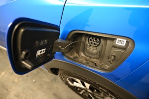 Vehicle image PEUGEOT 2008 e-Allure Pack