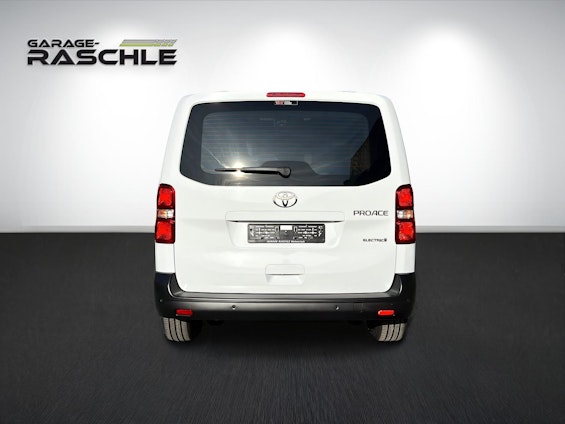 Vehicle image 4 Vehicle image 4