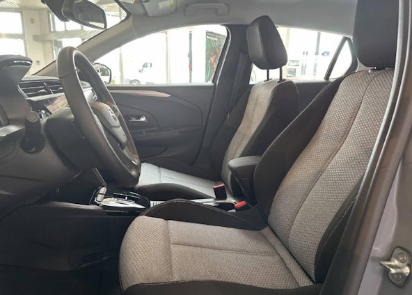 Vehicle image 7 Vehicle image 7