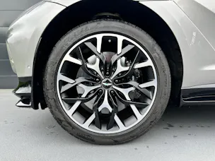 Aston Martin DBX 707 4.0 V8 Bi-Turbo