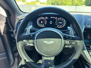 immagine del veicolo ASTON MARTIN DBX 707 4.0 V8 Bi-Turbo